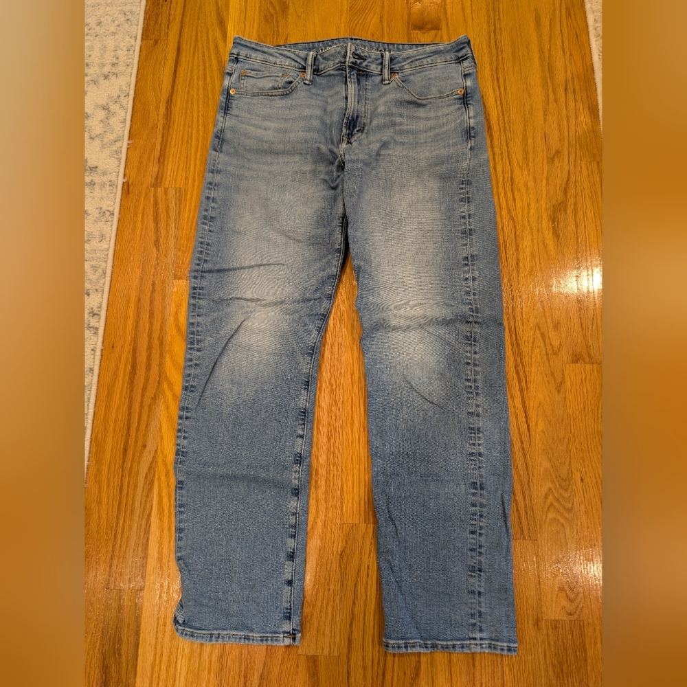 American Eagle Outfitters Light Blue Straight Jeans
